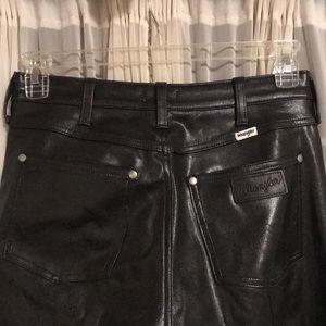 Wrangler Coated Walker High Rise Slim  28x28